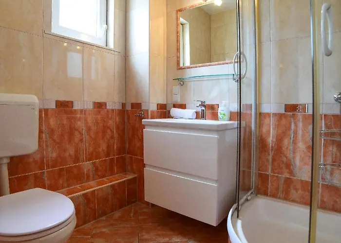 Mba 2 Apartment *