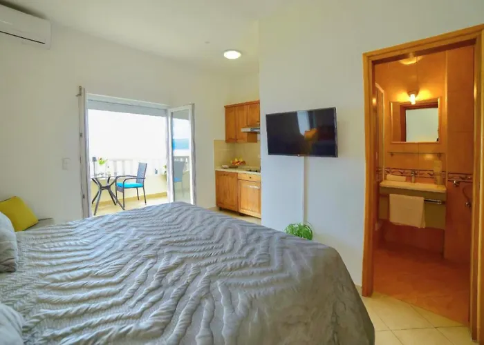 Mba 2 Apartment *