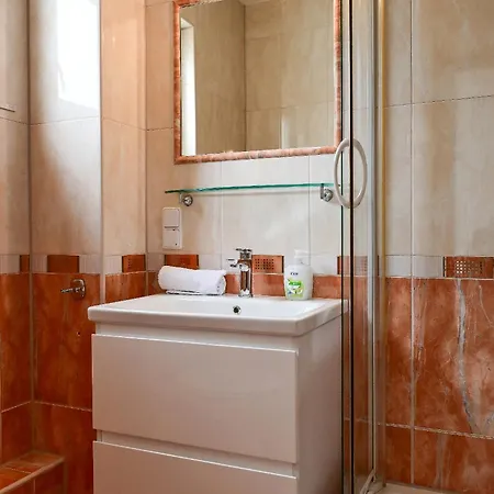 Mba 2 Appartement *